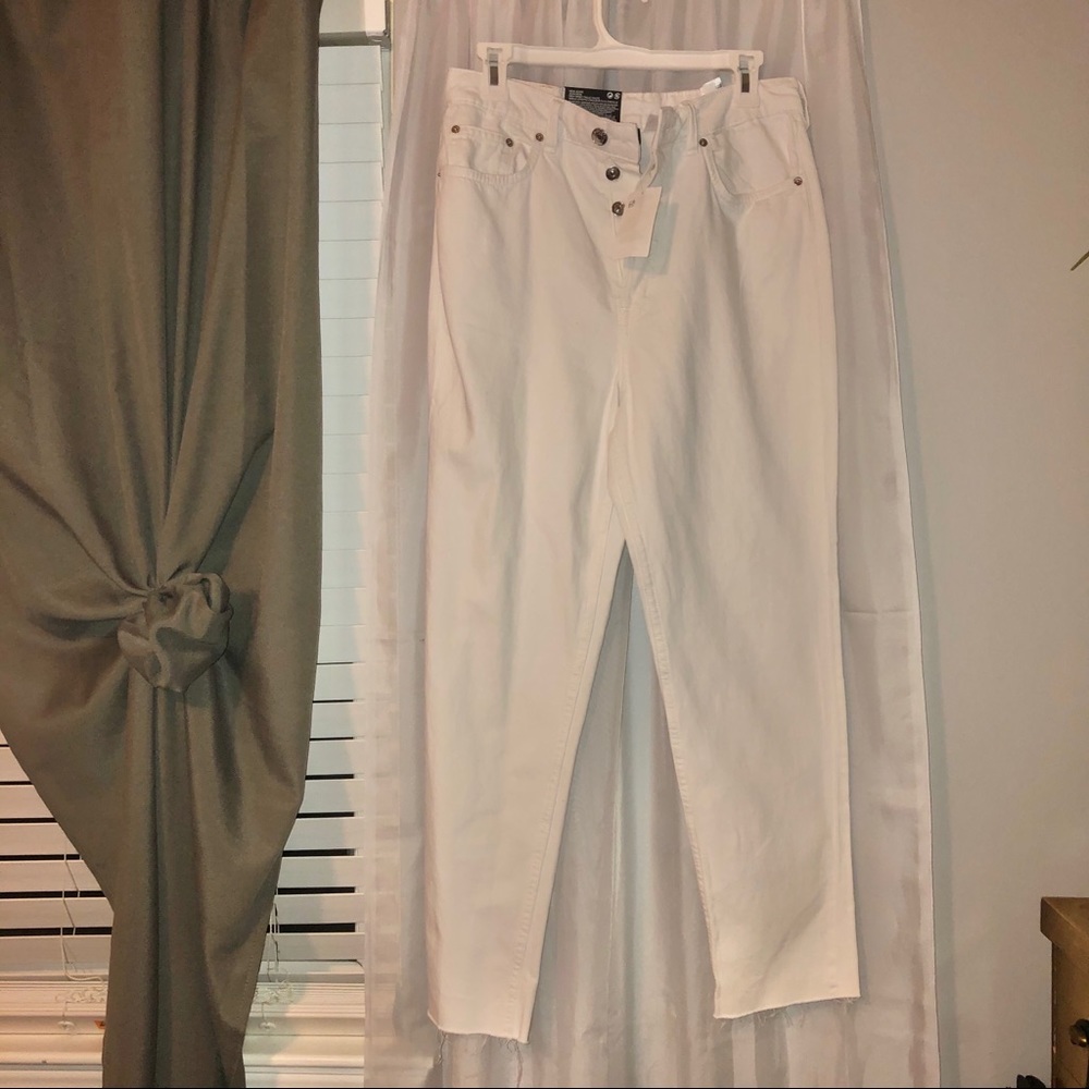 H&M White High Waist Mom Jeans NWT